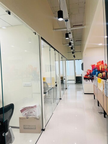Plot Area in  Co-working Space at Sanjay Place – for Rent