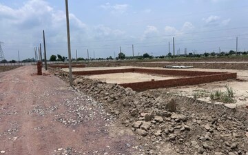 Plot For Sale in Uchdpl Veridia Oakwood Enclave, Wave City