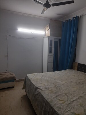 Room in 2.5 BHK Apartment at SRS Pearl Heights, Sector 87 – for Sale