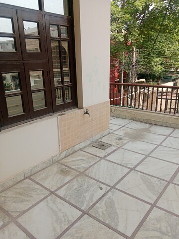 Balcony in 2 BHK Builder Floor at Huda Sector 11 – for Rent