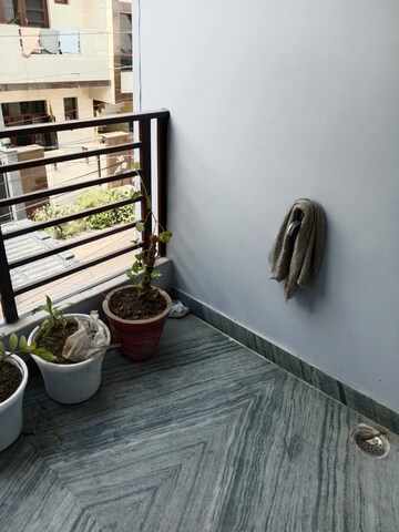 Balcony in 2 BHK Builder Floor at Sector 24 – for Rent
