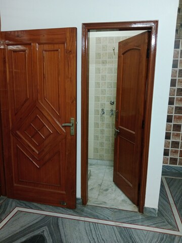 Living Room in 2 BHK Builder Floor at Sector 24 – for Rent