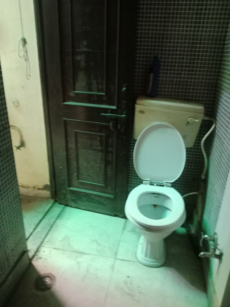 Bathroom, sector 24 2 Bedroom 988 Sq.Ft. Builder Floor In Sector 24 Panipat 8894187