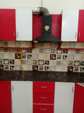 Kitchen in 2 BHK Builder Floor at Sector 25 – for Rent