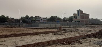  Plot – Exterior View View at Gosainganj - for Sale