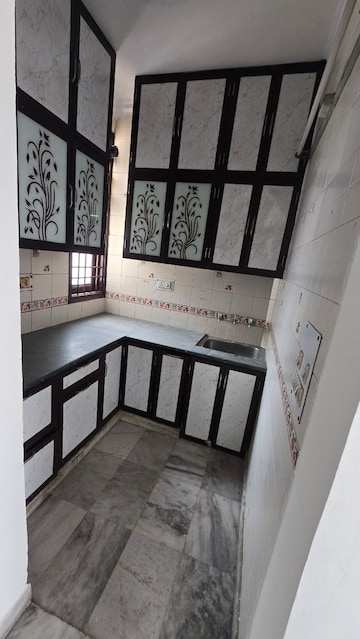 Kitchen in 2 BHK Builder Floor at Rana Pratap Bagh – for Sale