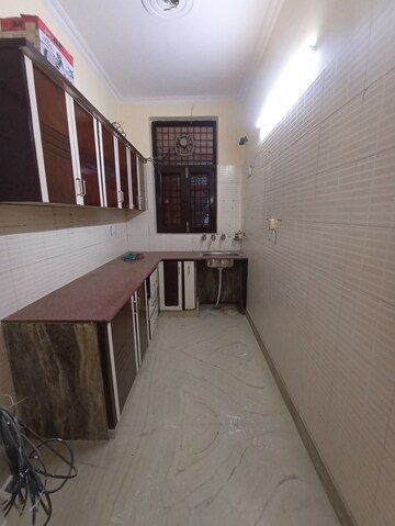 2 BHK Apartment For Rent in Prachin Apartment, Paschim Vihar