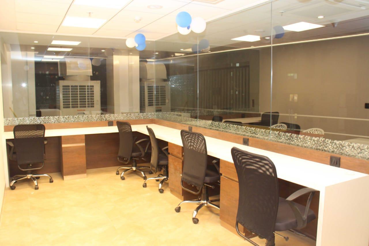 Office Space For Rent in Rustomjee Central Park