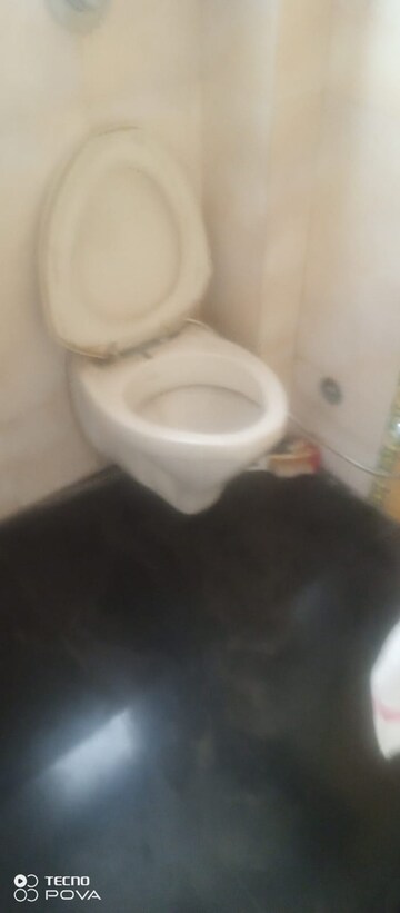 Bathroom in 1 BHK Apartment at Mahalaxmi CHS Worli, Worli – for Rent