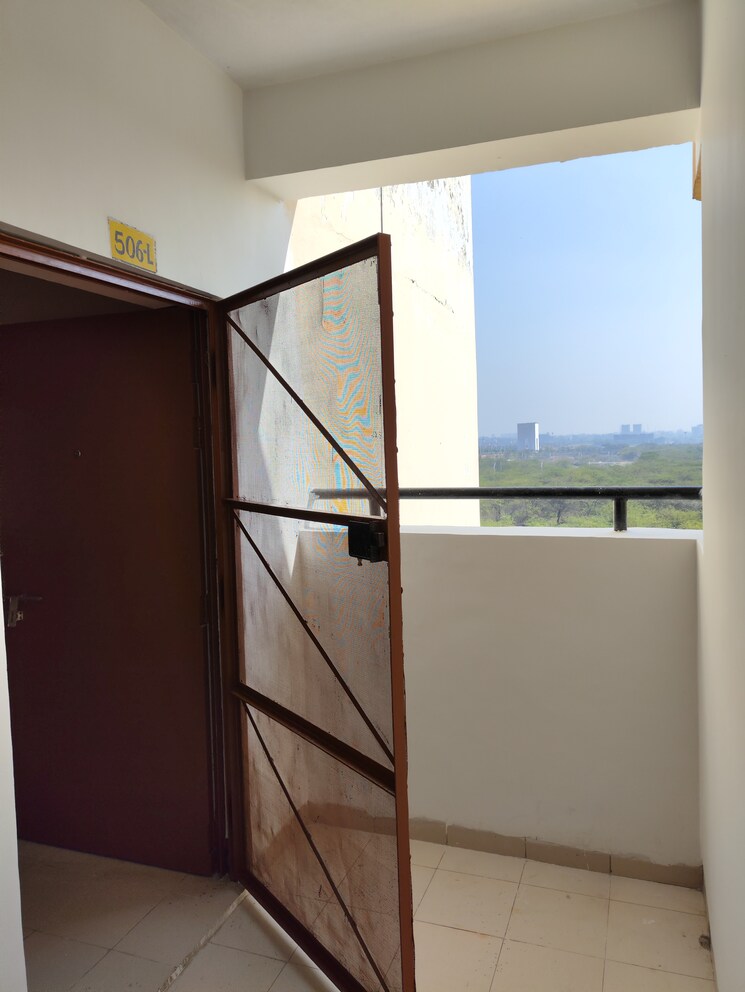 Balcony, paarth-aadyant 1.5 Bedroom 500 Sq.Ft. Apartment In Gomti Nagar Lucknow 8894236
