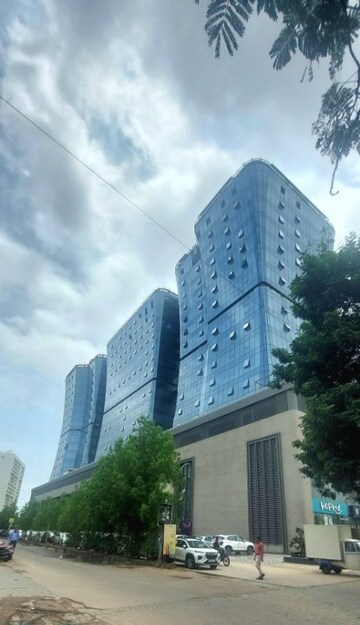  Office Space For Sale in Vikram Sarabhai Marg