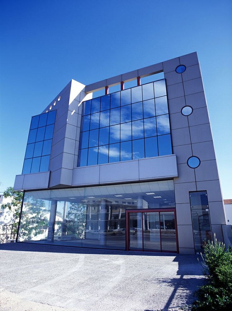 Listing Cover Image