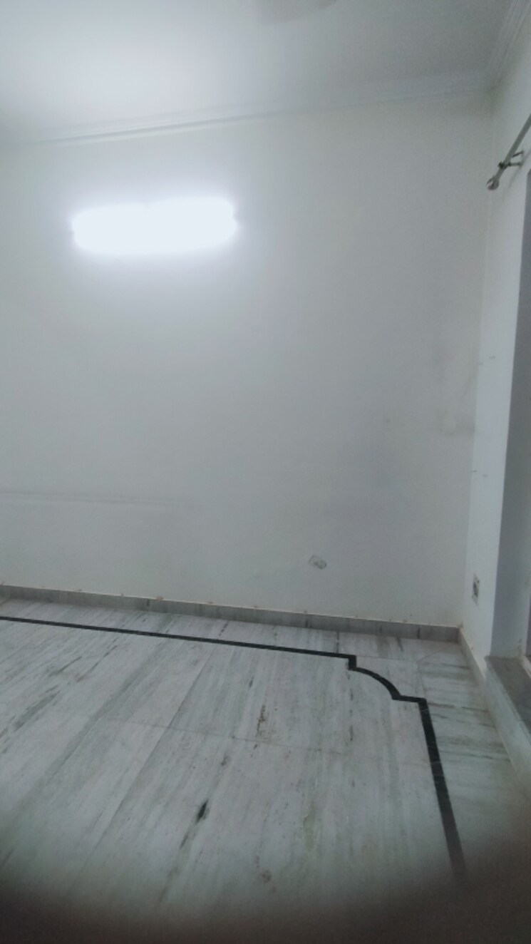 Room, gomti nagar 2 Bedroom 1250 Sq.Ft. Independent House In Gomti Nagar Lucknow 8894286