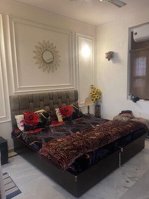 Bedroom in 2 BHK Builder Floor at Palam Vihar – for Sale