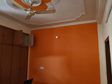 Furnished Amenities in 2 BHK Builder Floor at RWA Residential Society Sector 46, Sector 46 – for Rent