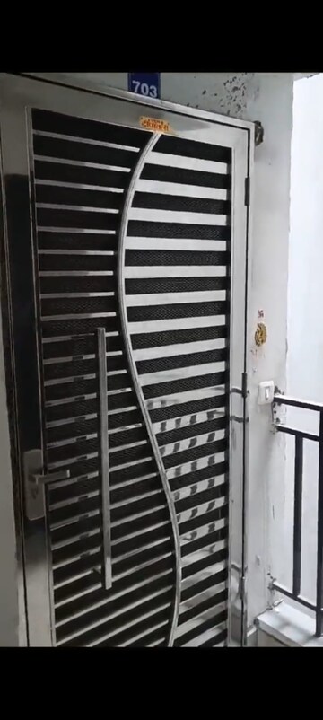 3 BHK Builder Floor at Amolik Sankalp, Sector 85 – for Sale