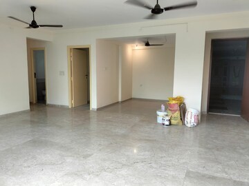 Room in 3 BHK Apartment at Hiranandani Casa Blanca, Ghodbunder Road – for Rent