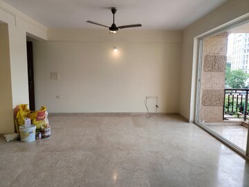 Room in 3 BHK Apartment at Hiranandani Casa Blanca, Ghodbunder Road – for Rent