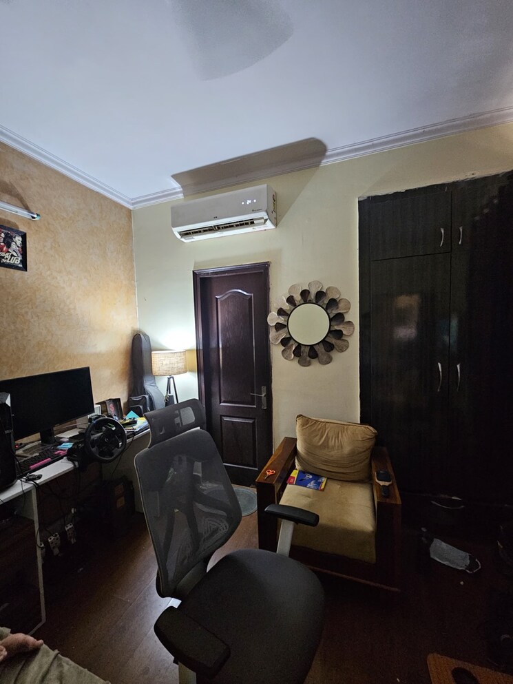 undefined, amrapali-princely-estate 2.5 Bedroom 1015 Sq.Ft. Apartment In Sector 76 Noida 8874058