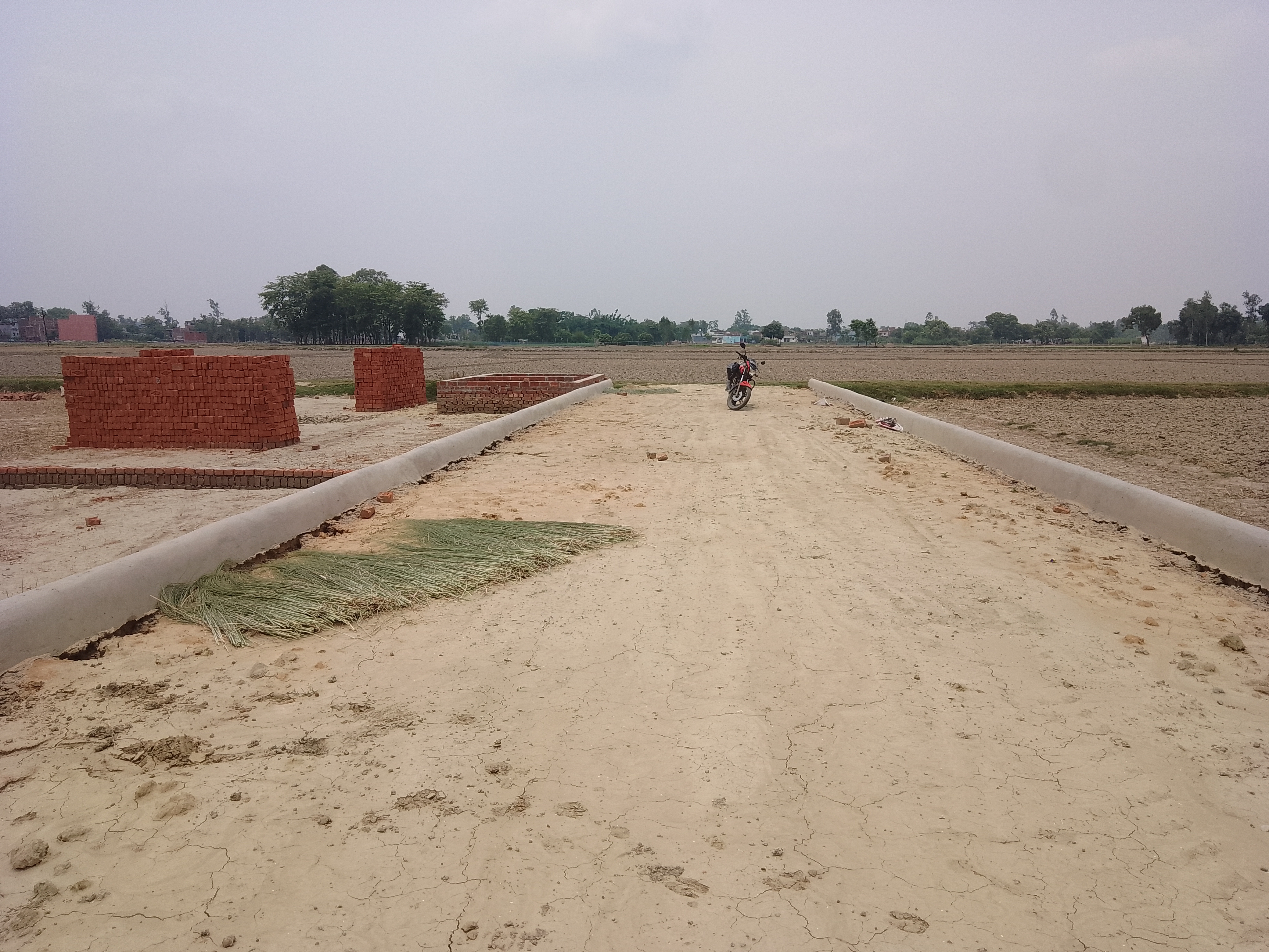 Plot For Sale in Khorabar