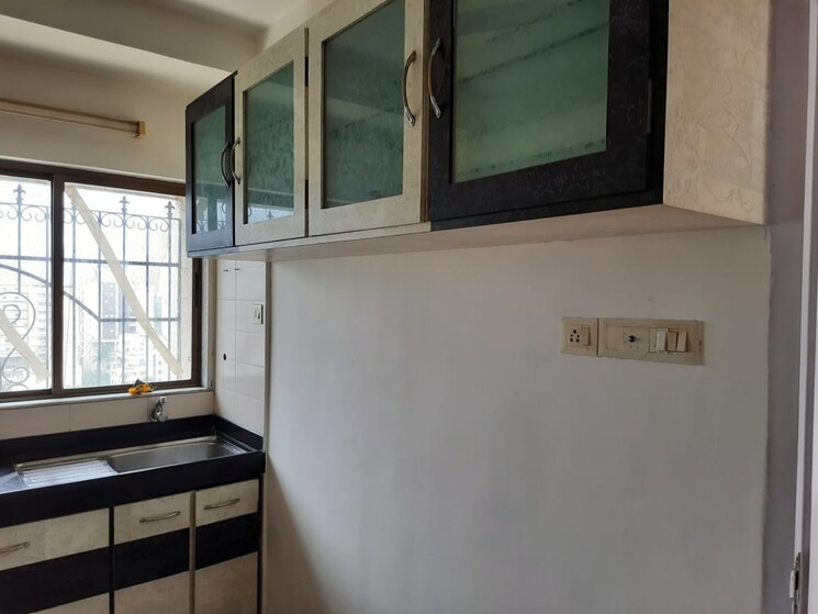 Room, swami-tower 4 Bedroom 1700 Sq.Ft. Apartment In Chembur Mumbai 8894354