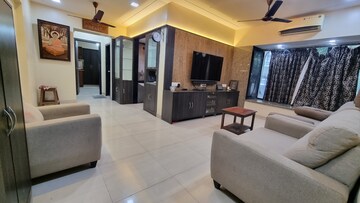 2 BHK Apartment For Rent in Shree Vallabh Tower, Malad West