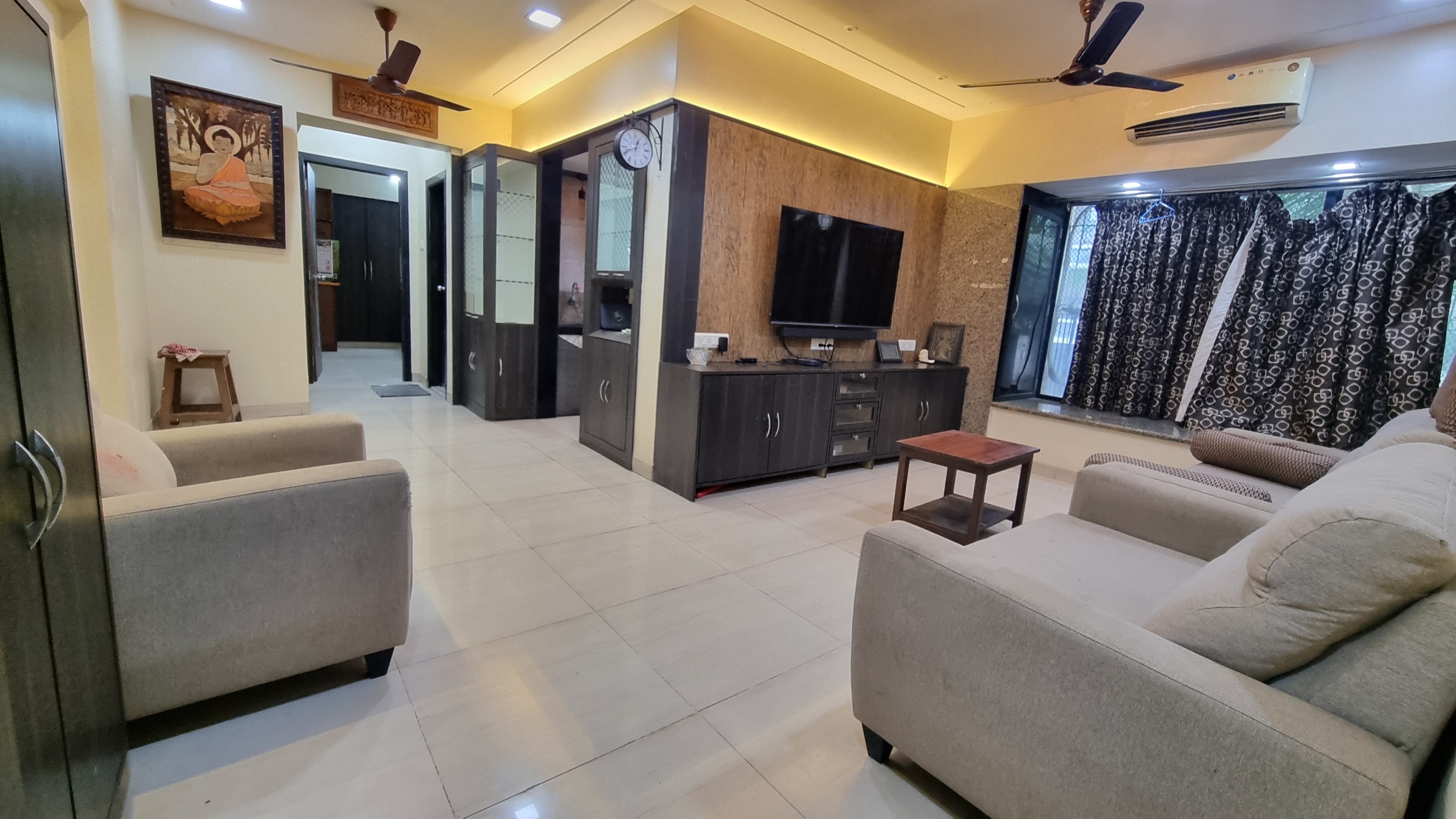 2 BHK Apartment For Rent in Shree Vallabh Tower