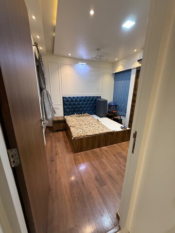 2 BHK Apartment For Rent in Courtyard by Narang Realty and The Wadhwa Group, Pokhran Road No Two