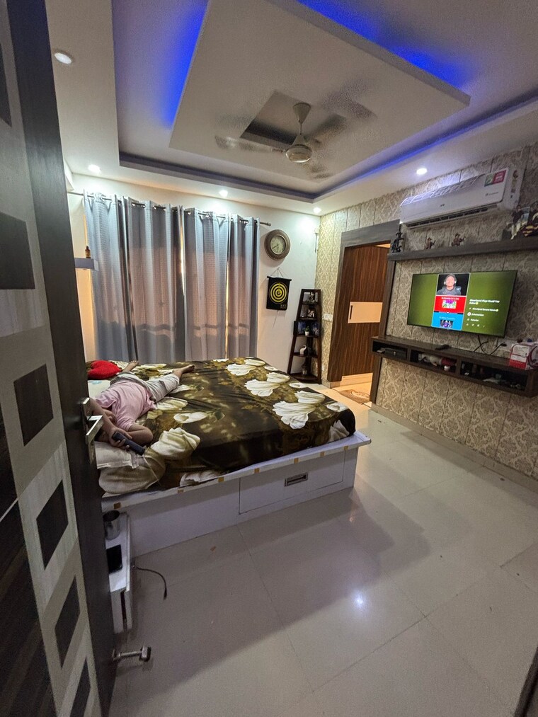 Living Room, shiv-sai-ozone-park 3 Bedroom 1252 Sq.Ft. Apartment In Sector 86 Faridabad 8894386