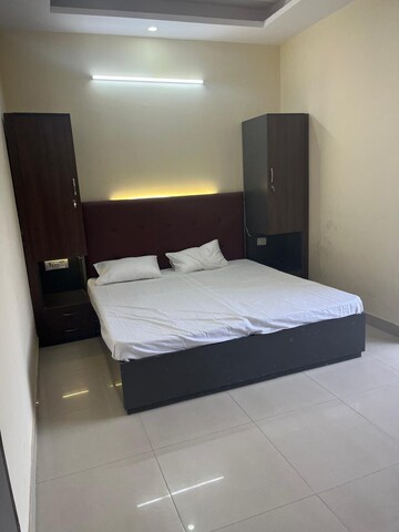 Bedroom in 1 RK Builder Floor at Sushant Lok I – for Rent