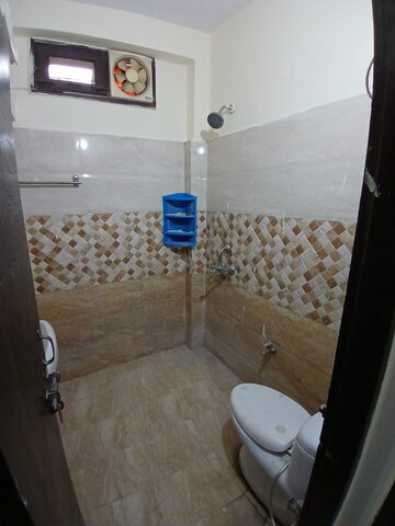 Bathroom in 1 BHK Builder Floor at Sushant Lok I – for Rent
