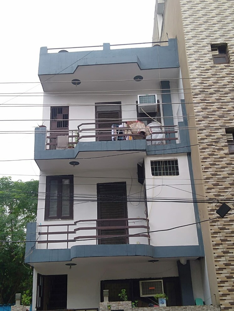 Exterior View, sushant lok i 1 Bedroom 500 Sq.Ft. Builder Floor In Sushant Lok I Gurgaon 8894394