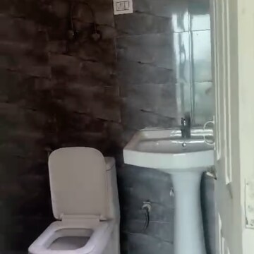 Bathroom in 2 BHK Apartment at Migsun Ultimo, Omicron Iii Greater Noida – for Rent