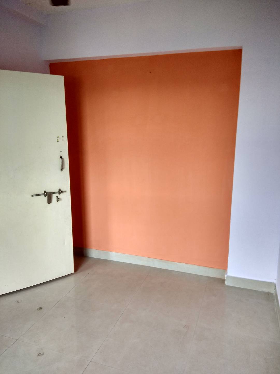 1 BHK 450 Sq.Ft. Apartment in Saptarshi CHS