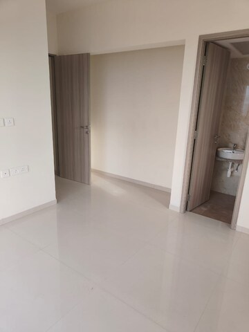 Room in 2 BHK Apartment at Wadhwa TW Gardens, Kandivali East – for Rent
