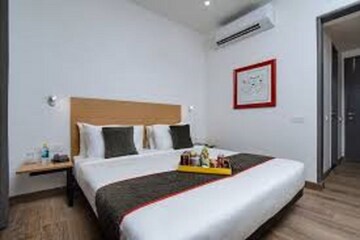 Bedroom in 4 BHK Builder Floor at SS Mayfield Gardens, Sector 51 – for Rent