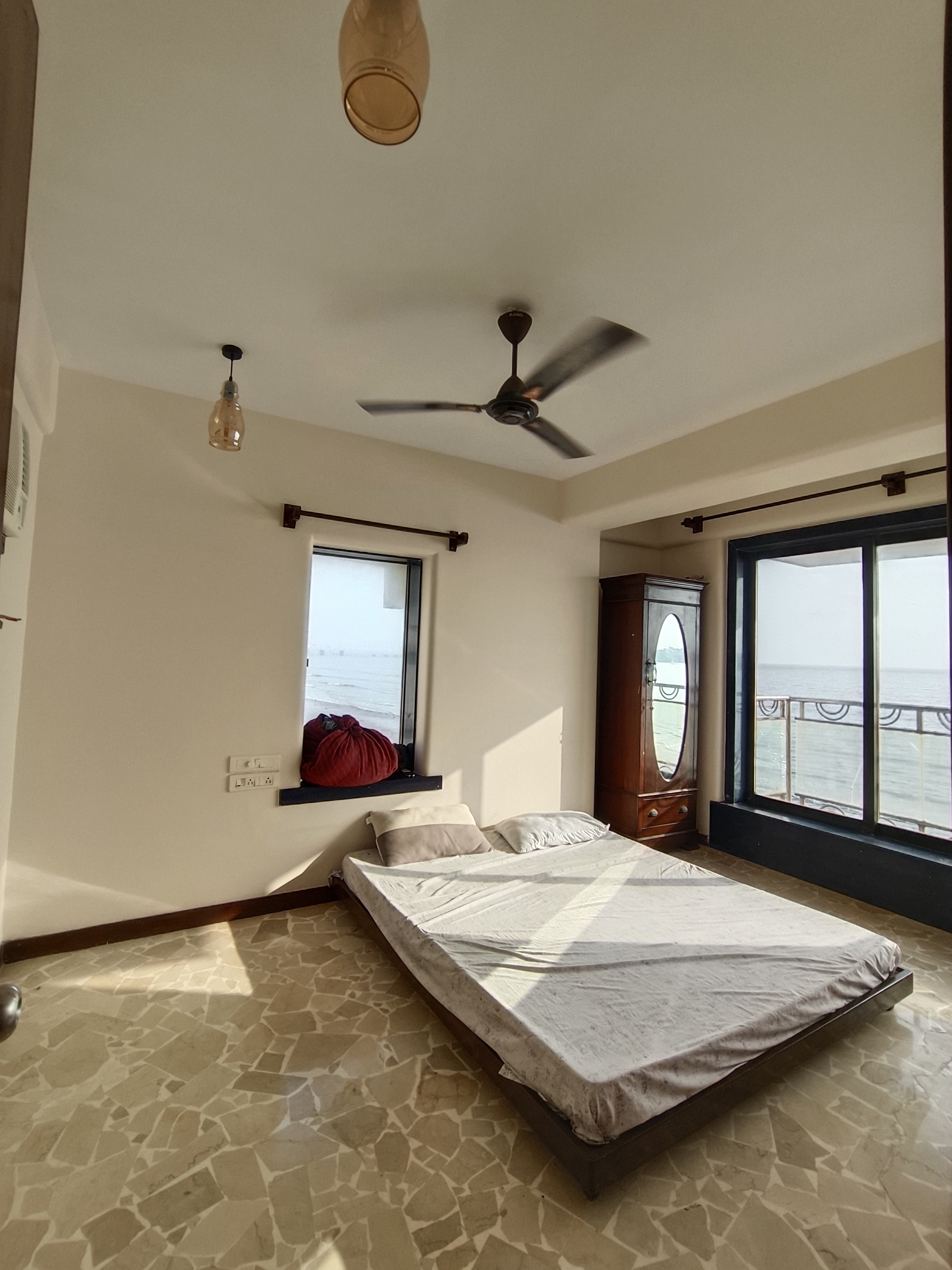 1 BHK Apartment For Rent in Versova Heaven CHS