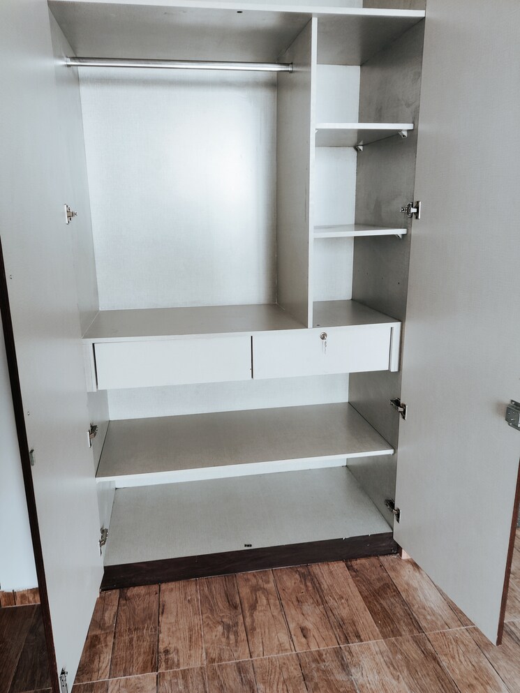 undefined, omaxe-royal-residency-faridabad 3 Bedroom 1925 Sq.Ft. Apartment In Sector 79 Faridabad 8894559