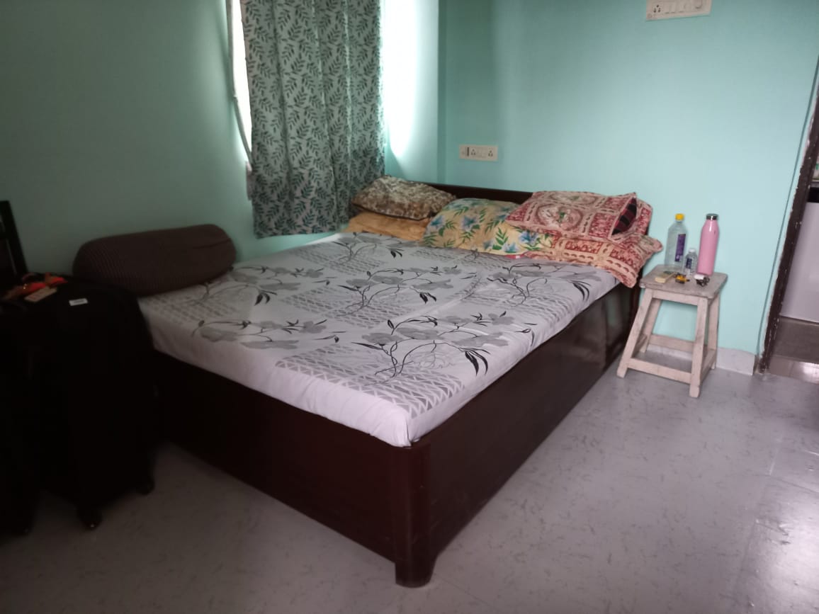 2 BHK Apartment For Rent in Lok Upvan I