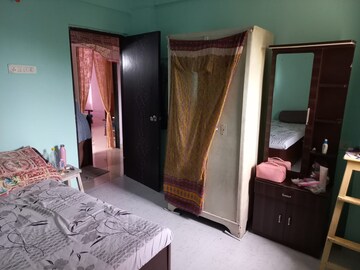 Bedroom in 2 BHK Apartment at Lok Upvan I, Manpada – for Rent