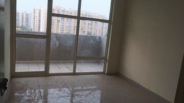 Room in 2 BHK Apartment at Pyramid Heights, Sector 85 – for Rent