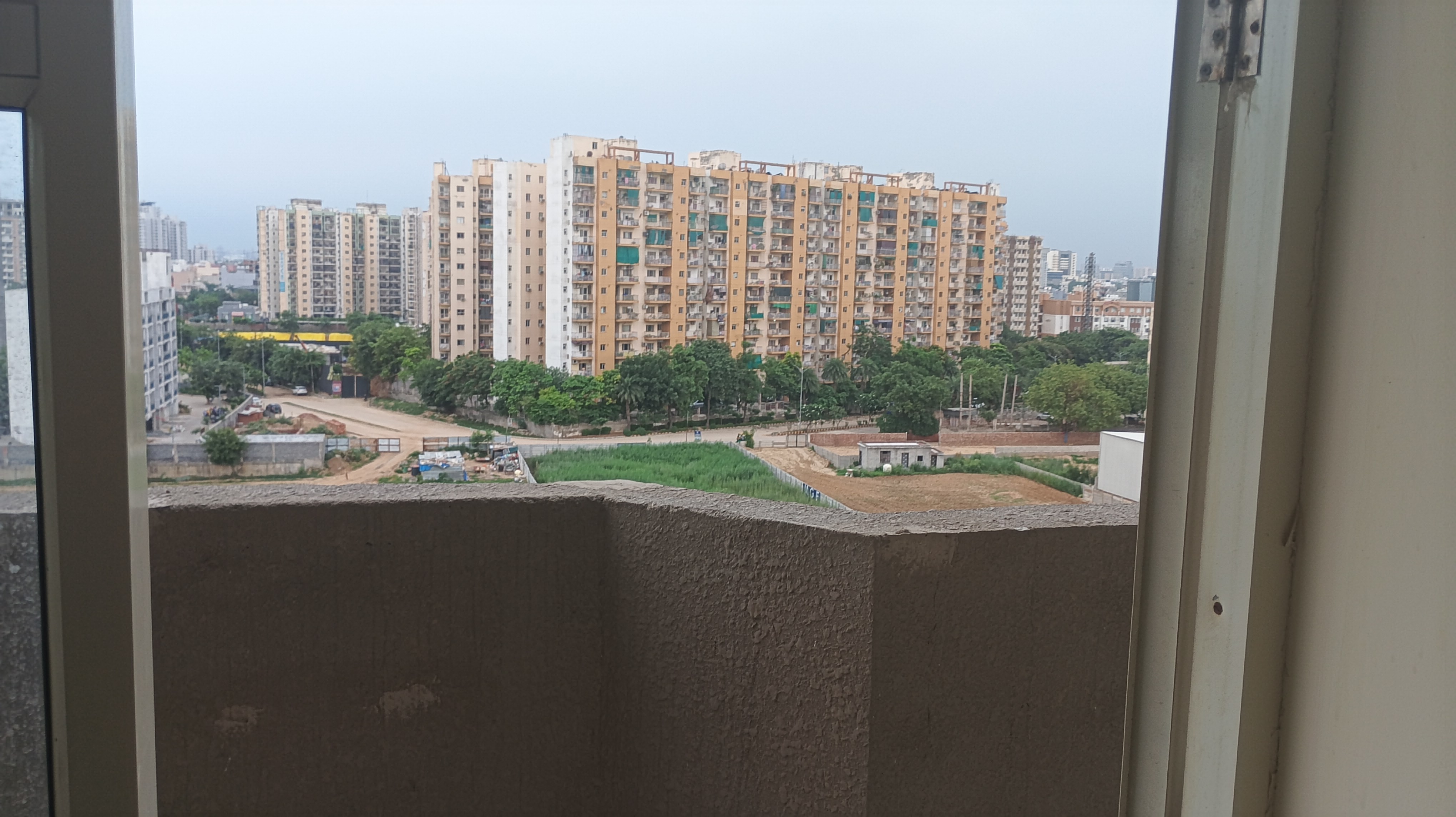 2 BHK Apartment For Rent in Pyramid Heights