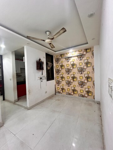 Living Room in 2 BHK Builder Floor at Govindpuri – for Rent