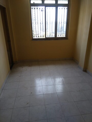 1 RK Apartment For Rent in 56 Building Triveni Tower CHS Ltd, Kandivali West