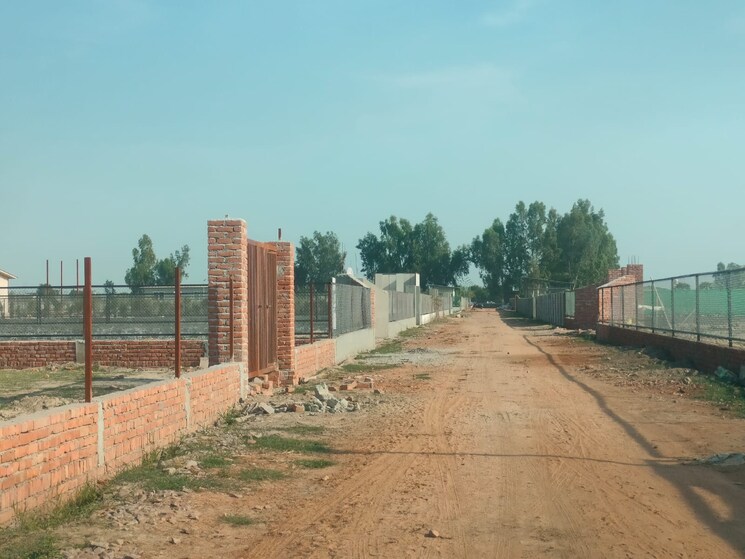 Exterior View, sector 133  300 Sq.Yd. Plot In Sector 133 Noida 8894654