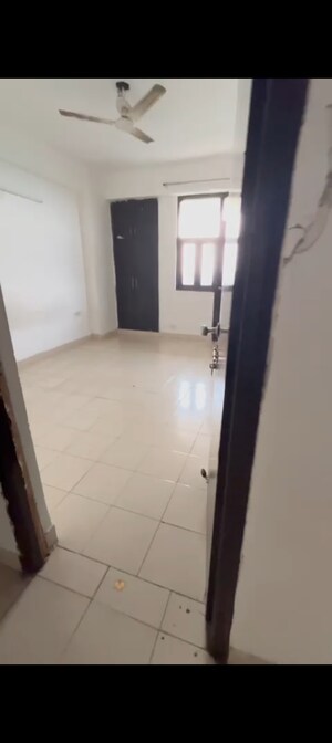 Room in 3 BHK Apartment at Emenox Brave Hearts, Raj Nagar Extension – for Sale