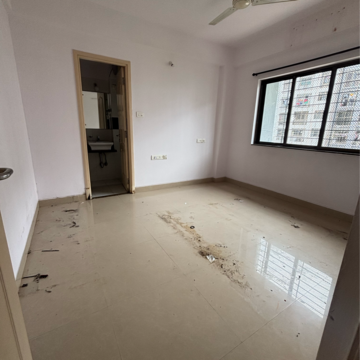 Room in 1 BHK Apartment at Raheja Reflections, Khatau Estate – for Rent
