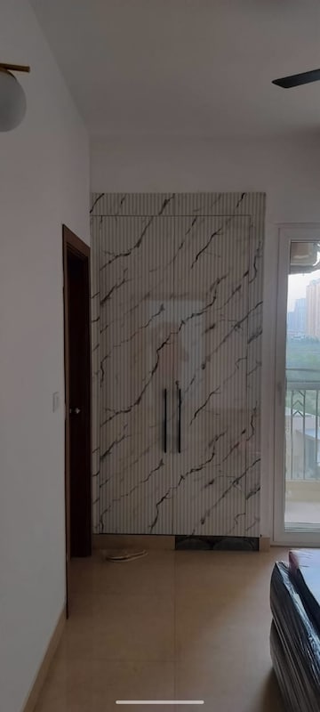 Bathroom in 2 BHK Apartment at Supertech Cape Town, Sector 74 – for Rent