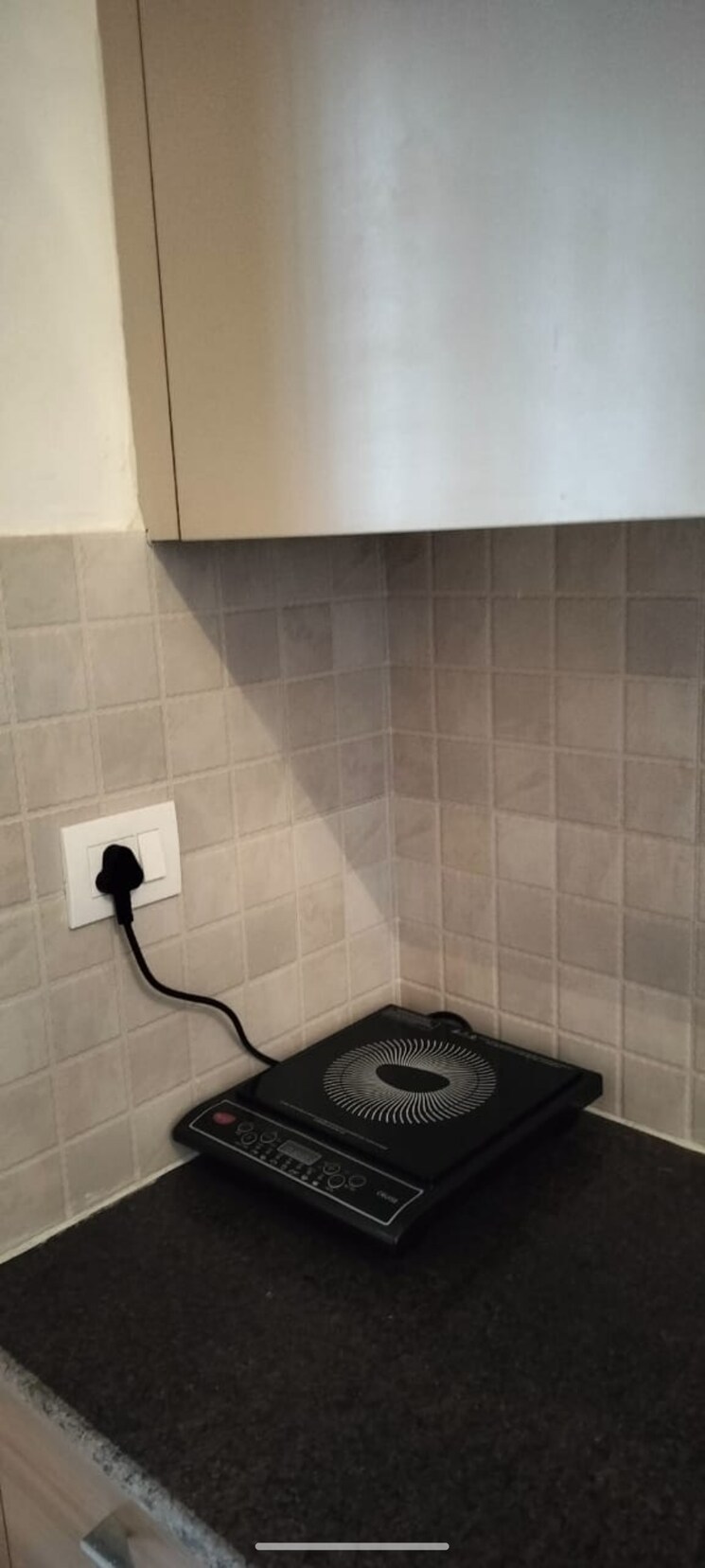 Bathroom, supertech-cape-town 2 Bedroom 930 Sq.Ft. Apartment In Sector 74 Noida 8894673