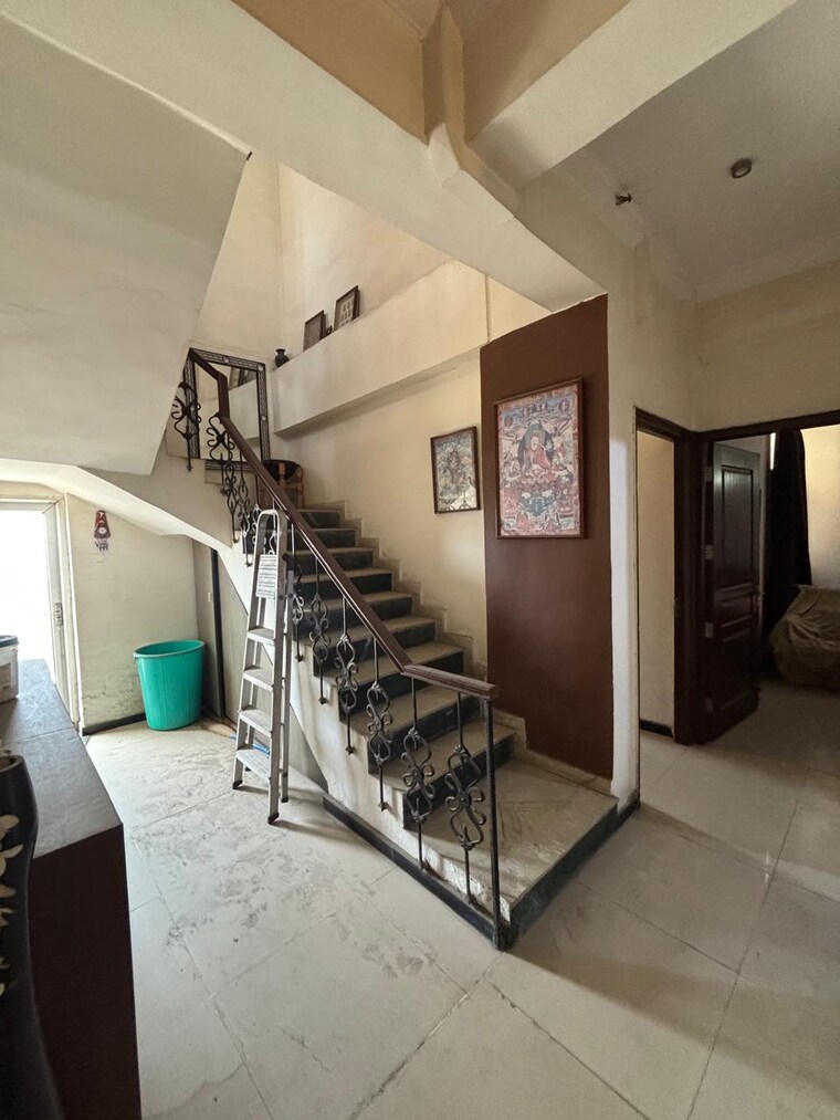 Master Bedroom, aditya-mega-city 4 Bedroom 3105 Sq.Ft. Penthouse In Vaibhav Khand Ghaziabad 8894705